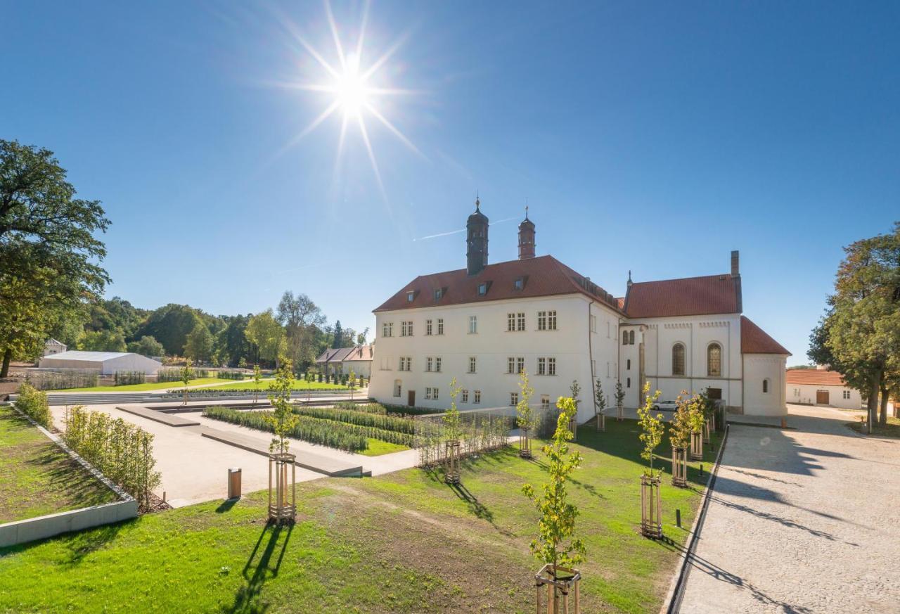 Chateau Clara Futura Dolni Brezany Exterior foto